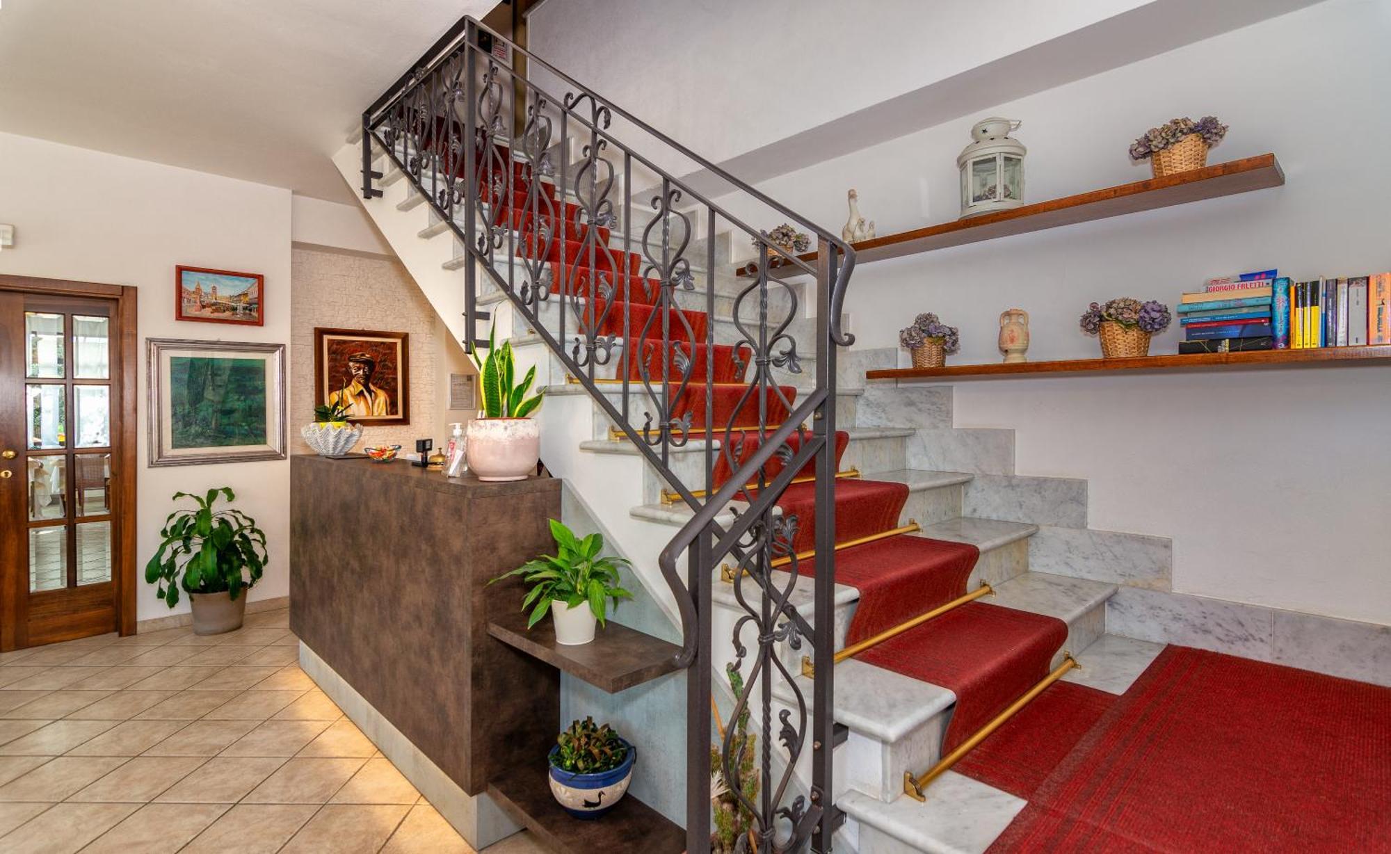 מרינה די מסה Hotel Eura מראה חיצוני תמונה
