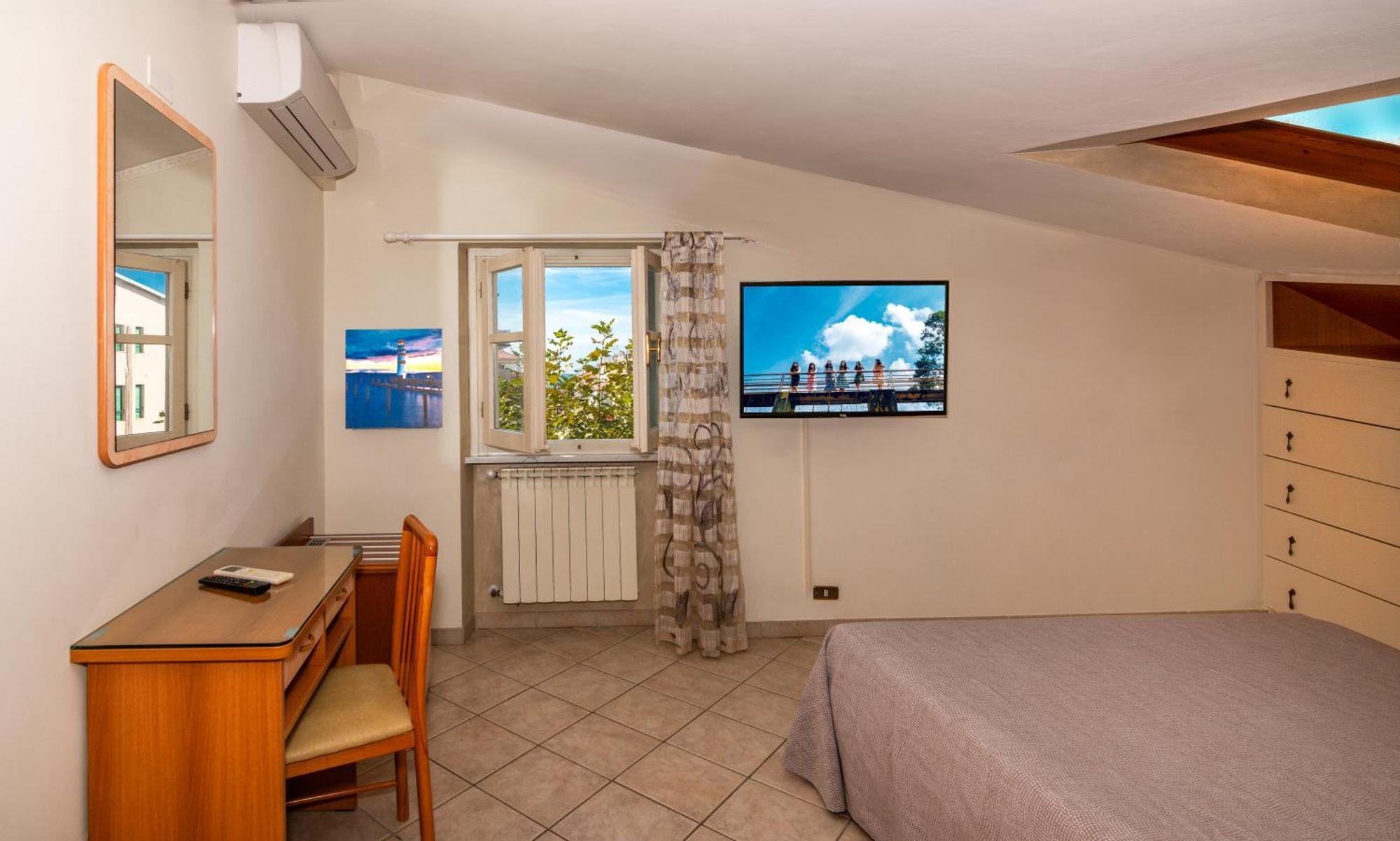 מרינה די מסה Hotel Eura מראה חיצוני תמונה