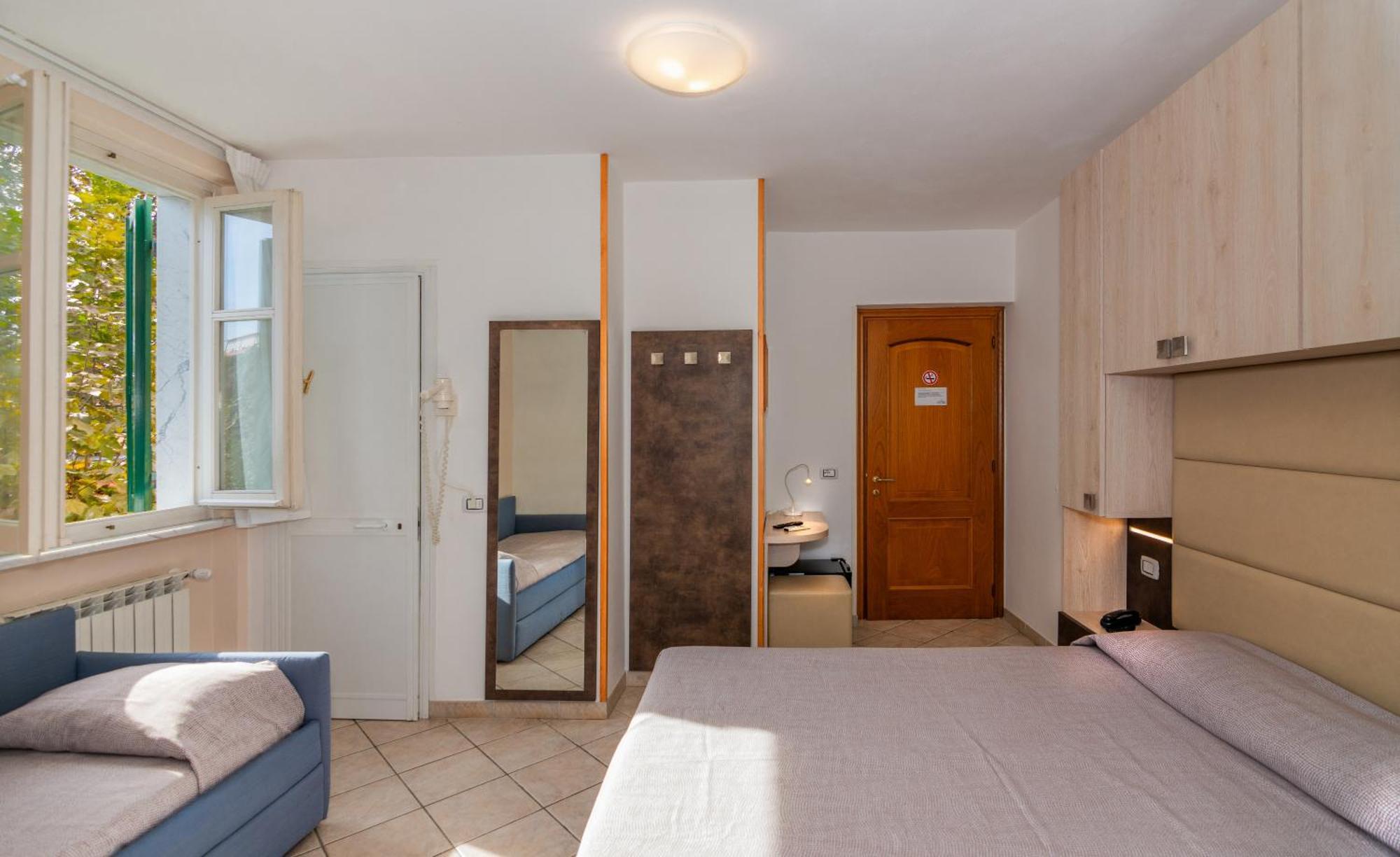 מרינה די מסה Hotel Eura מראה חיצוני תמונה