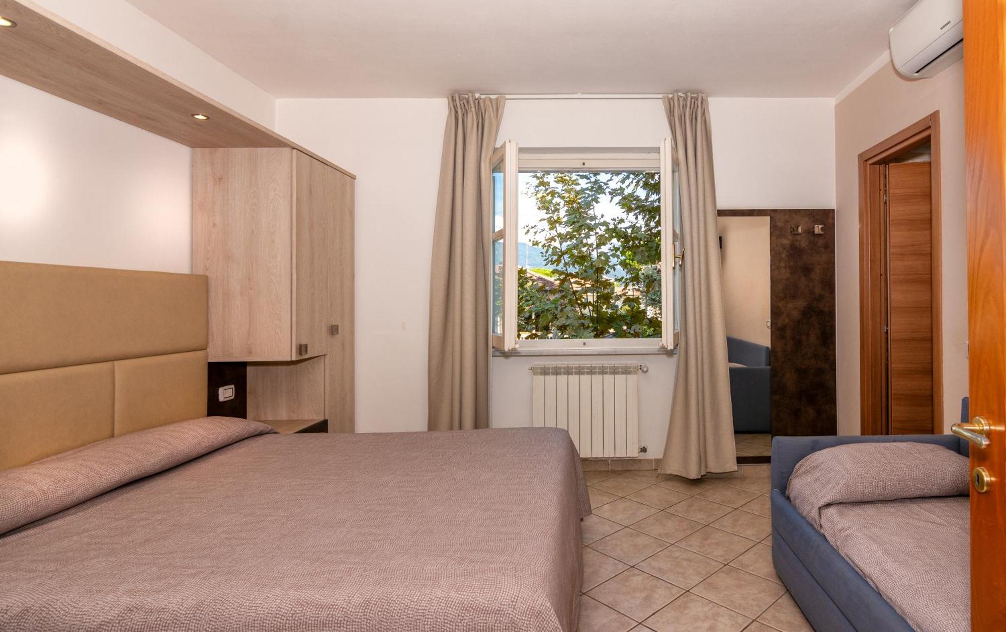 מרינה די מסה Hotel Eura מראה חיצוני תמונה