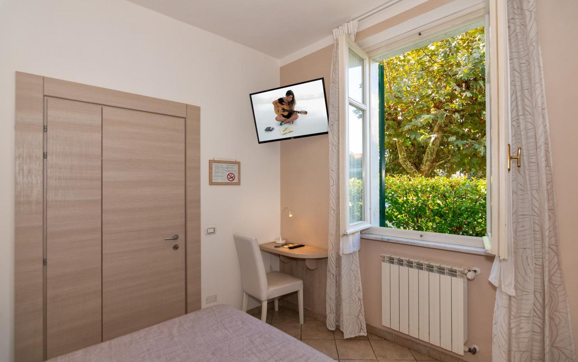 מרינה די מסה Hotel Eura מראה חיצוני תמונה