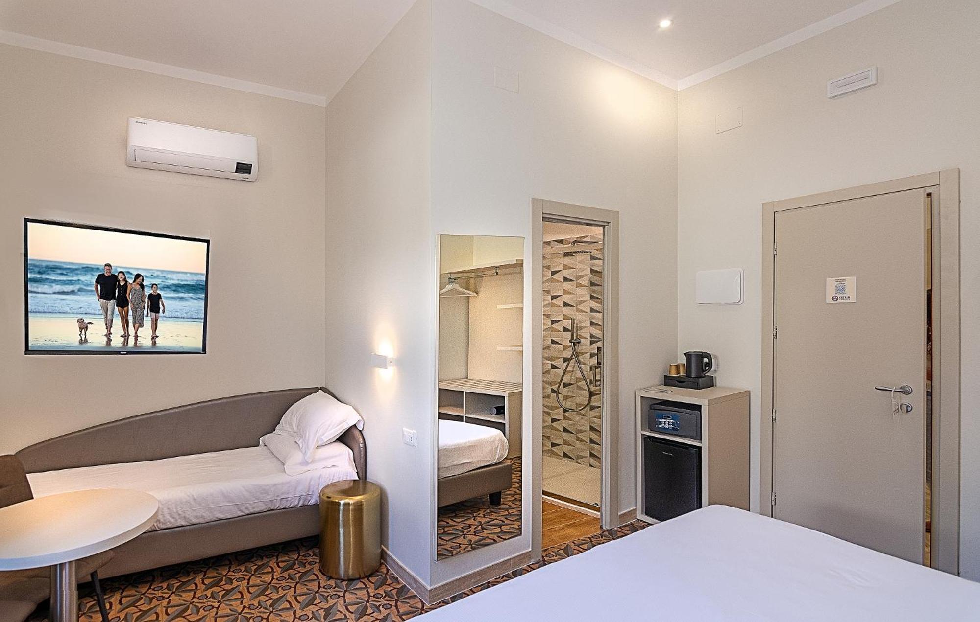 מרינה די מסה Hotel Eura מראה חיצוני תמונה