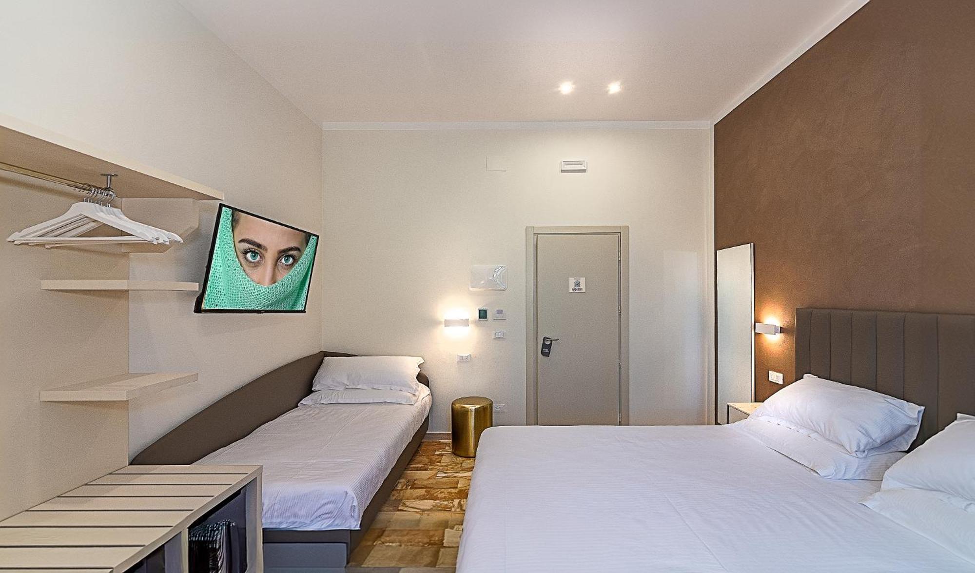 מרינה די מסה Hotel Eura מראה חיצוני תמונה